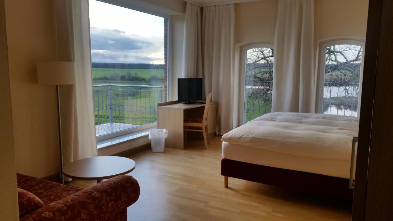 Landhotel Kreien Exterior photo
